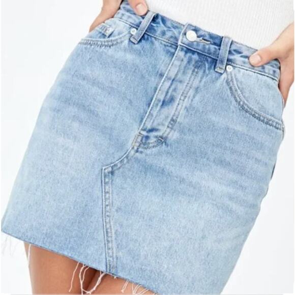 Glassons Denim Mini Skirt Sz 8 US 12 AU Light Wash Blue Jean‎ Cutoff Zig Zag - Picture 1 of 10
